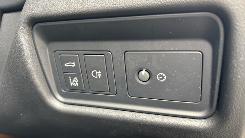 Jaguar F-Type 2.0 P300 R-Dynamic Black 2dr Auto Petrol Coupe